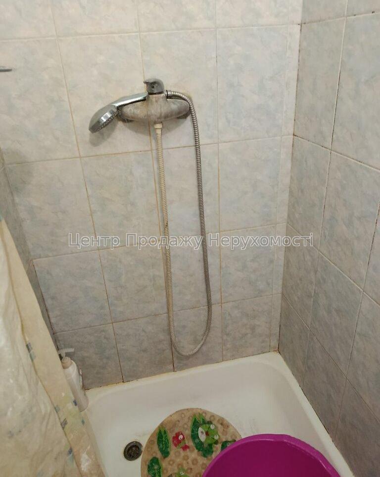 Фото Продається в гуртожитку кімната в Києві6