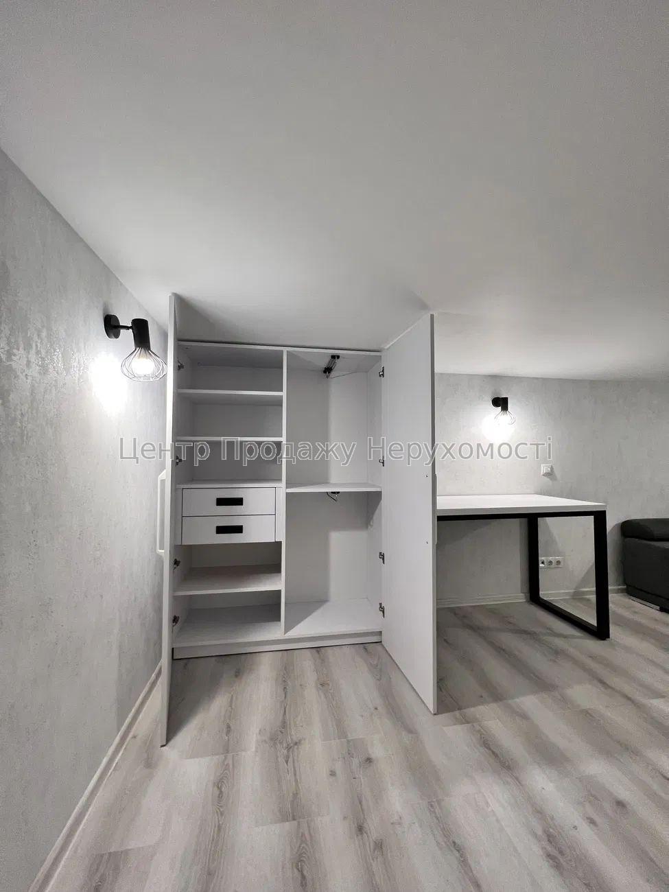 Фото Продаж квартири в ЖК 