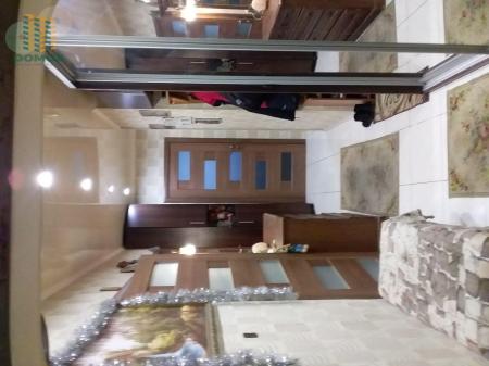 Продам 4-кімнатну квартиру