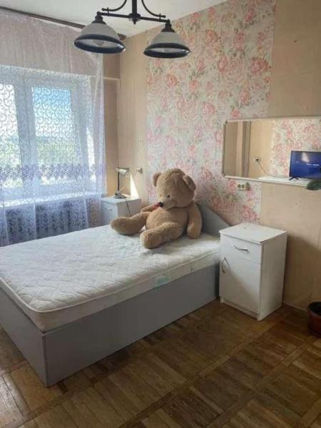 Продам 5-комнатную квартиру