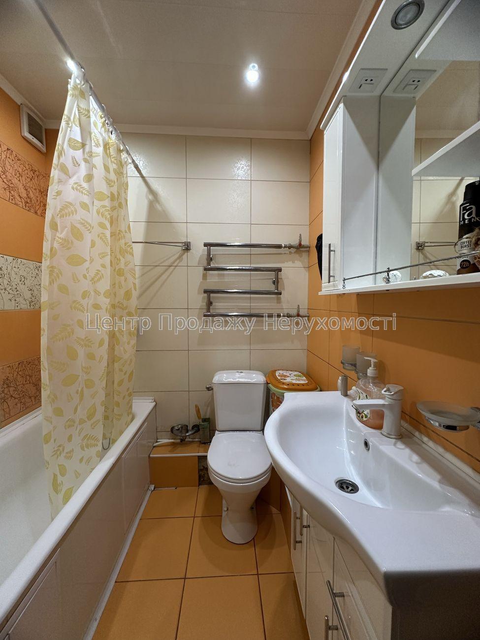 Фото Продам 2-к кв. з ремонтом, м. А.Барабашова8