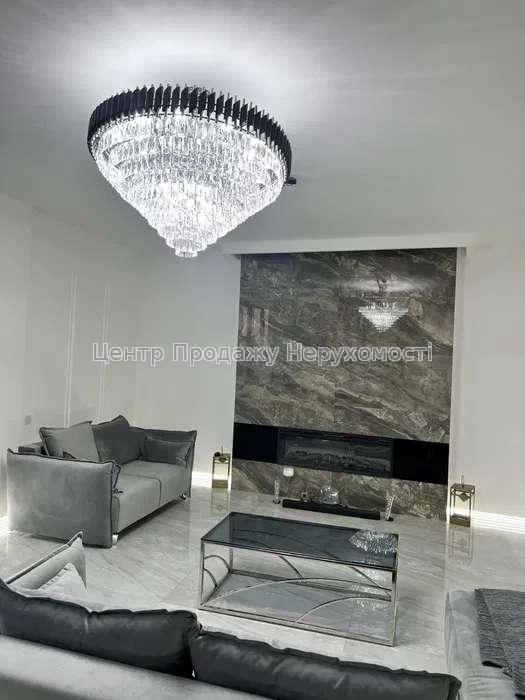 Фото Продам 4 кімнатна квартира ЖК Білий слон2
