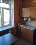 Продам 3-кімнатну квартиру, 69.80 м², радянський ремонт