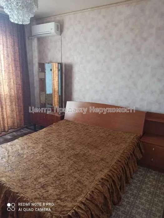 Фото Продається затишна 2-кімнатна квартира у доброму житловому стані.8