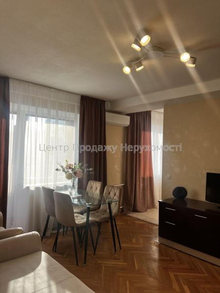 Продам 3-кімнатну квартиру