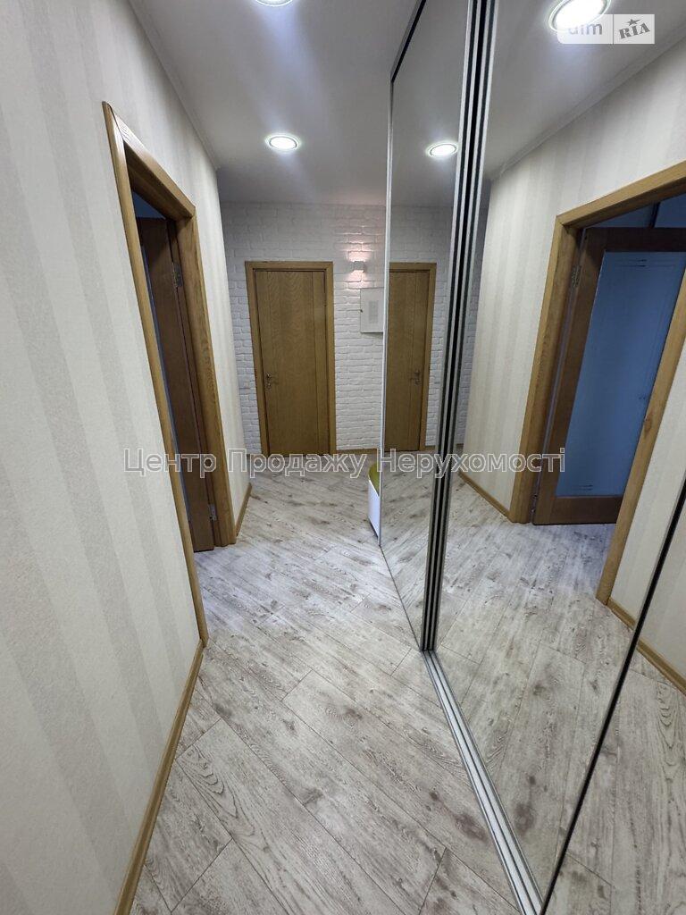 Фото Стильна 2кімн. квартира біля метро, Олексіївка K89