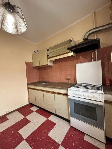 Продам 2-кімнатну квартиру