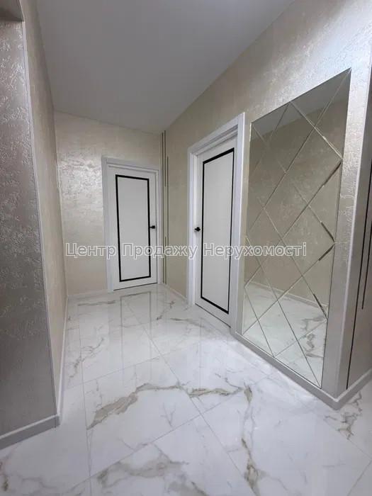 Фото Продам 2 к квартиру в ЖК Софіївська сфера. 3 поверх! Софіївська Борщаг5