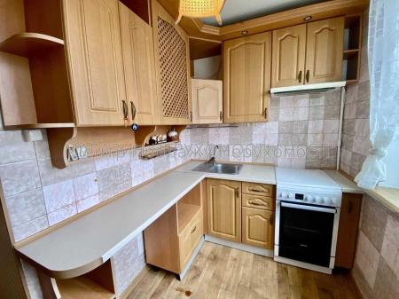 Продам 2-комнатную квартиру