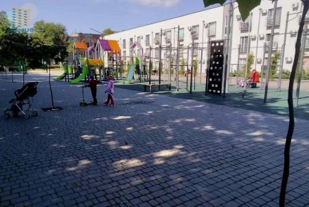 Продам квартиру-студію, ЖК&nbsp;«Золоті&nbsp;Стовпи»