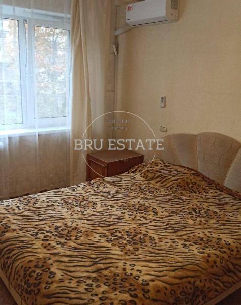Продам 2-кімнатну квартиру