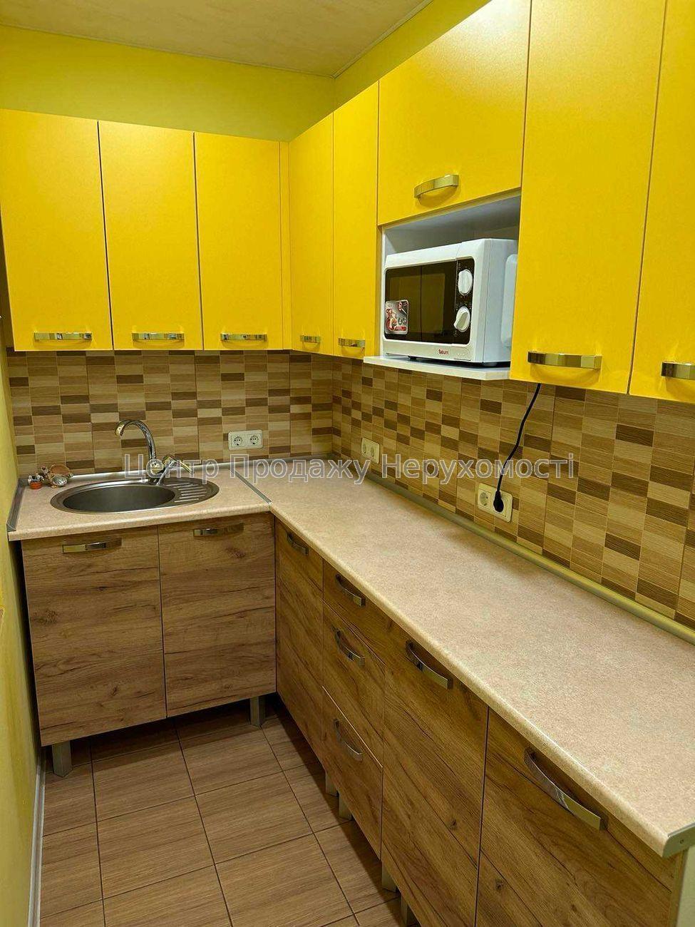 Фото Продам приміщення біля метро Вокзальна14