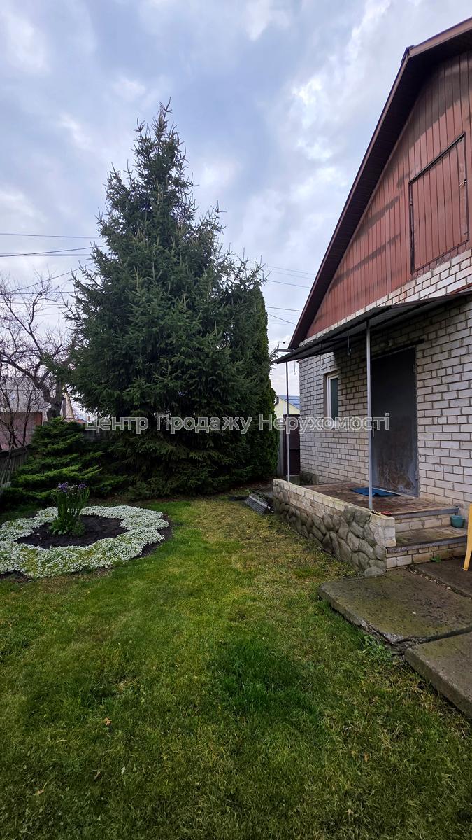 Фото Будинок з ремонтом - біля метро K824