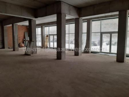 Продам приміщення вільного призначення