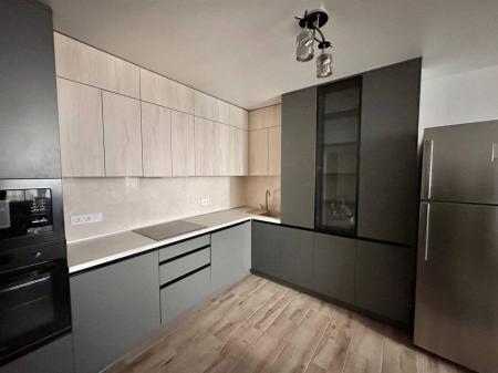 Продам 2-кімнатну квартиру