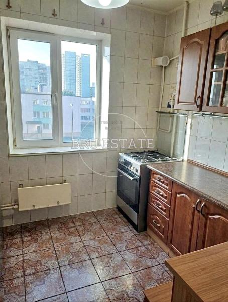 Продам 2-кімнатну квартиру