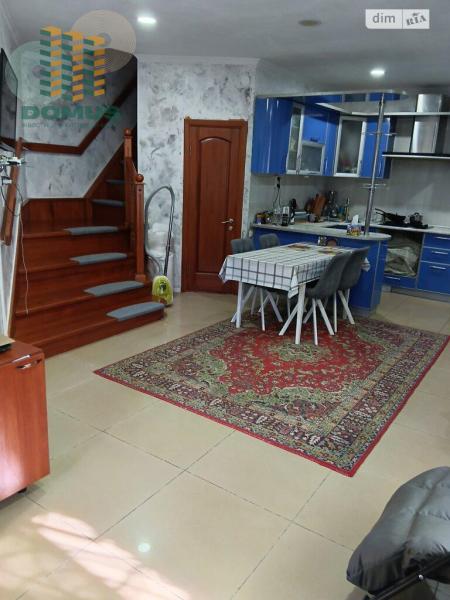 Продам 2-кімнатну квартиру
