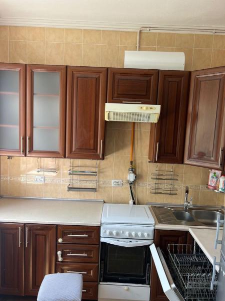 Продам 2-кімнатну квартиру