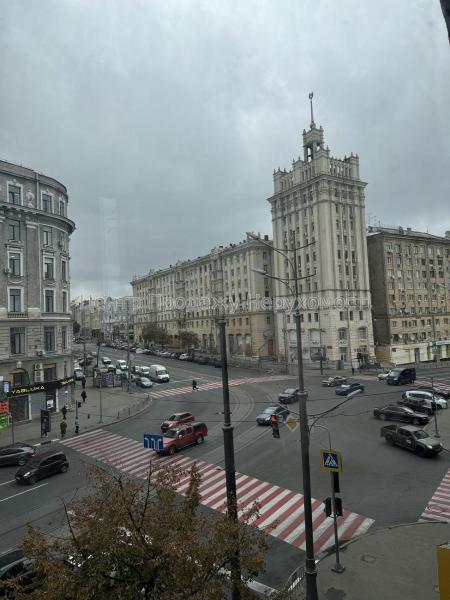 Продам 3-комнатную квартиру