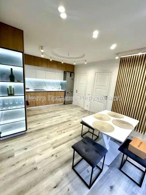 Фото Продам 3-кімнатну квартиру в ЖК “Німецький проект”4