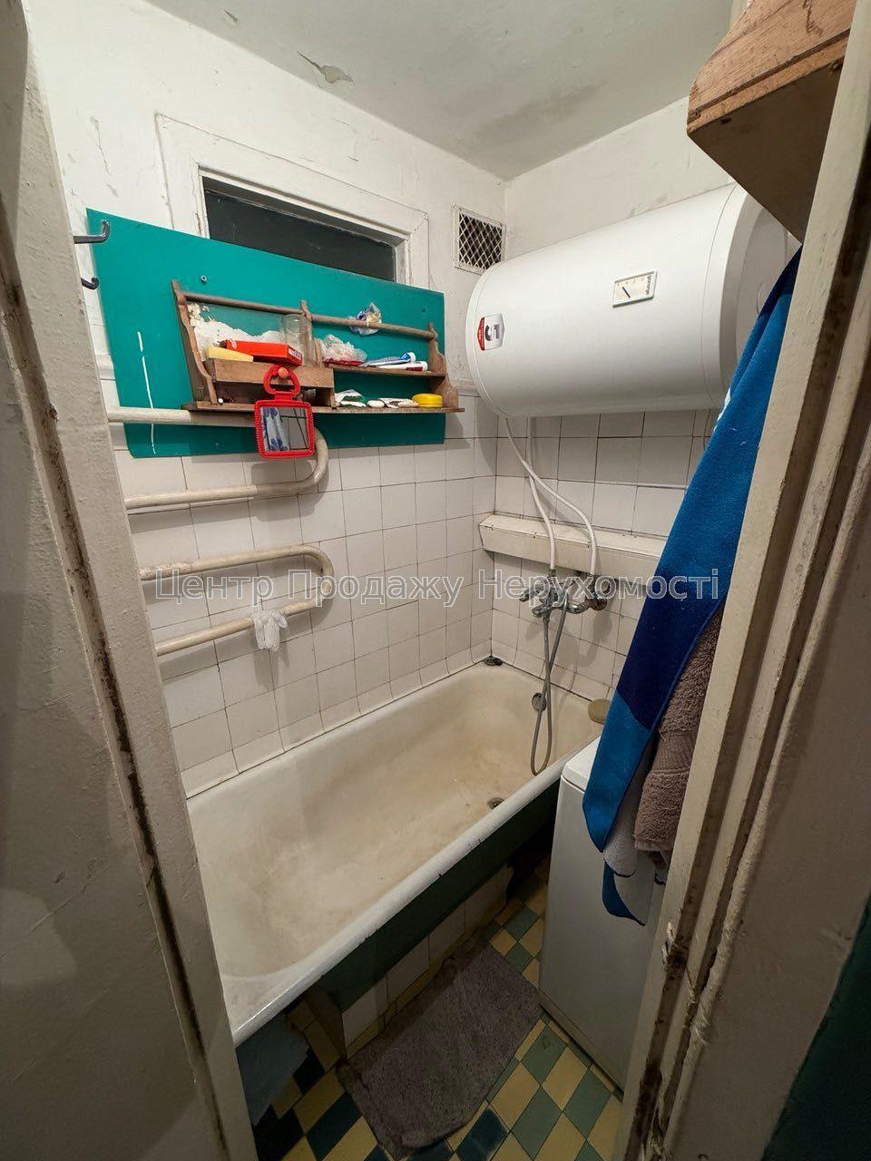 Фото Продам 3-кімнатну біля Голосіївський парк та озеро ІВ5