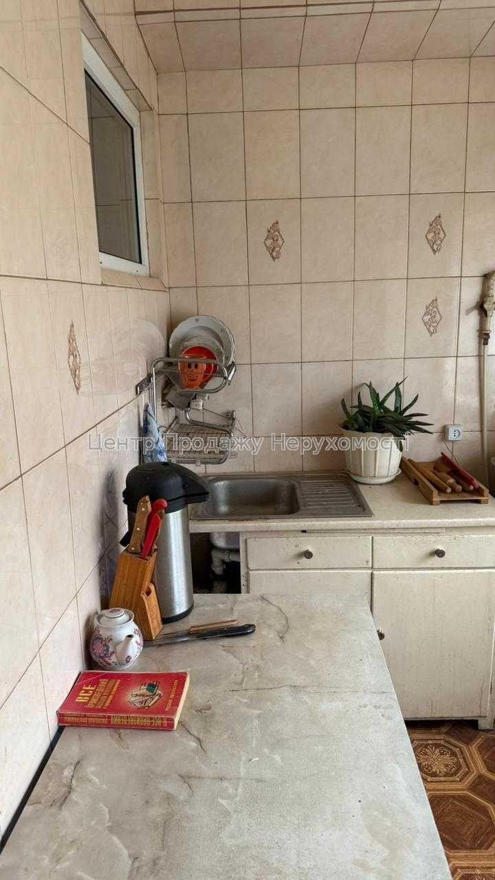 Фото Продаж 2-к.квартири біля метро Академмістечко, можна держпрограми7