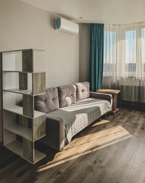 Продам 1-кімнатну квартиру, ЖК 4 Сезони