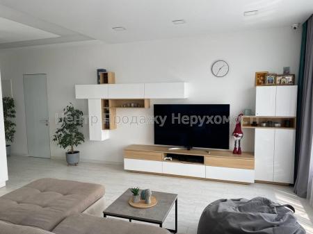 Продам 3-кімнатну квартиру в новобудові, ЖК&nbsp;«Рожевий&nbsp;дім»