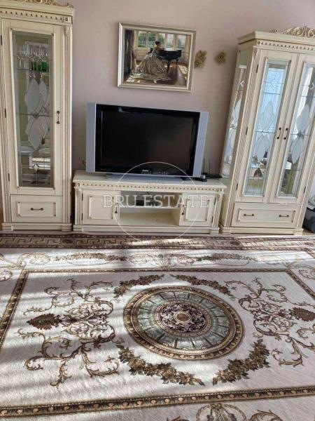 Продам 3-комнатную квартиру