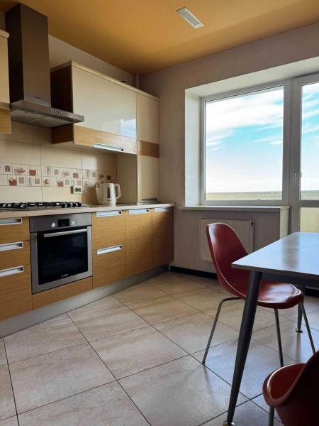 Продам 3-кімнатну квартиру в новобудові, ЖК Салтівське шосе, 73-Г