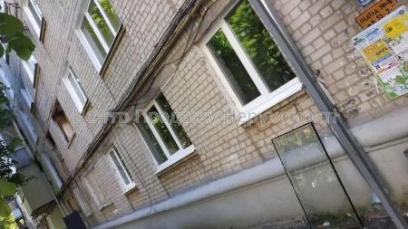 Продам 3-кімнатну квартиру