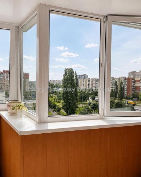 Продам 3-кімнатну квартиру