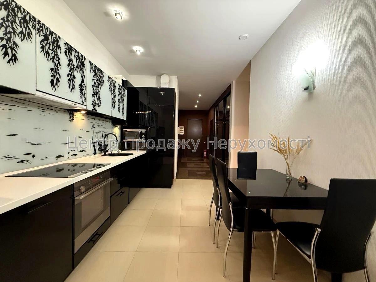 Фото Продам 2к квартиру ЖК Світлий Дім1