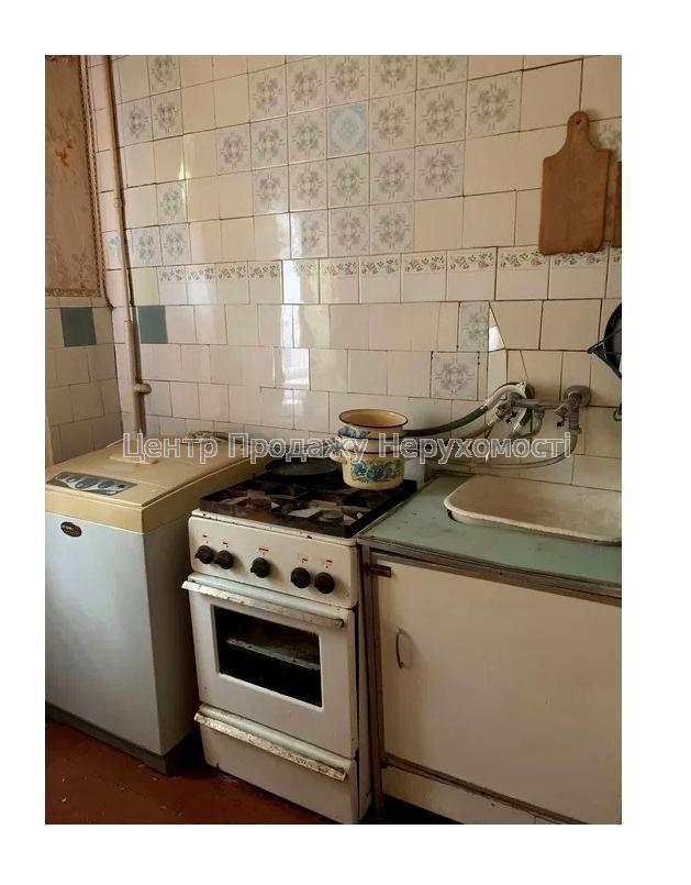 Фото Продам 2х кім. метро Армійська3