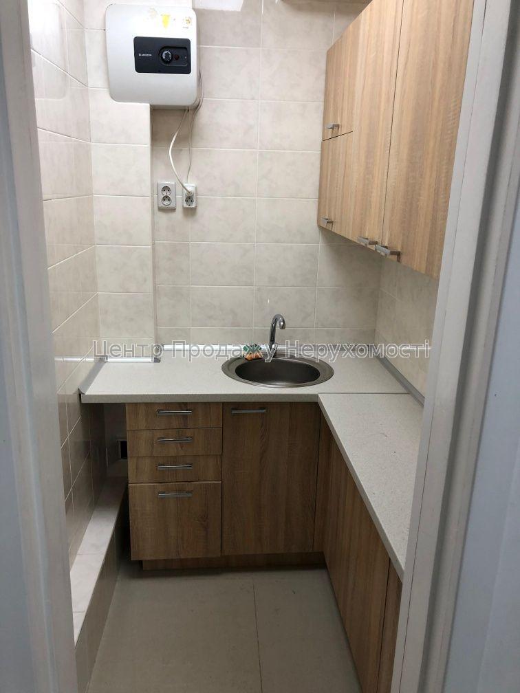 Фото Продам комерційне приміщення на Сумській8