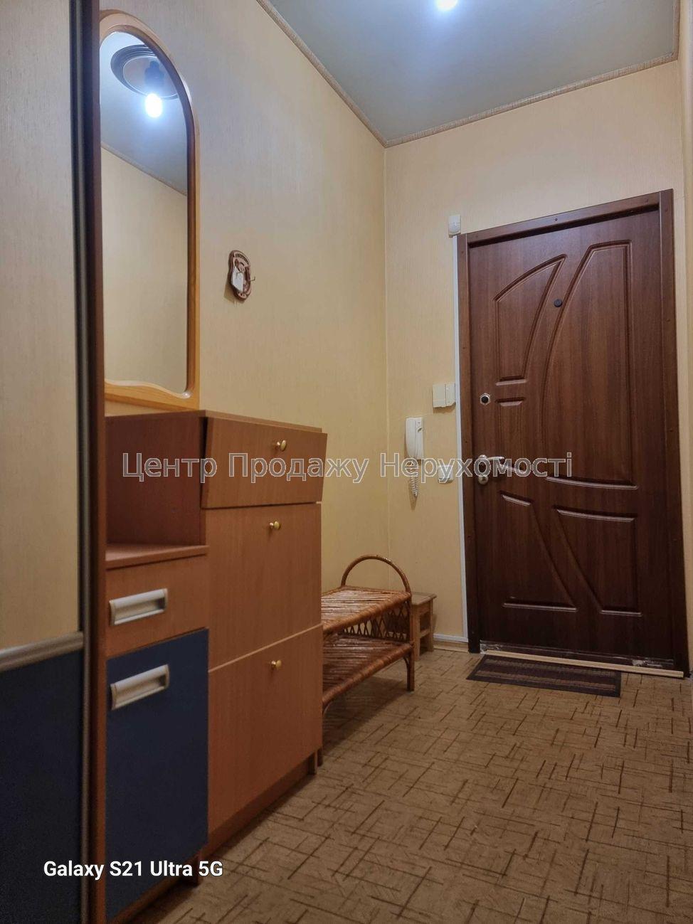 Фото 3кімн. квартира покращеного планування біля метро К824