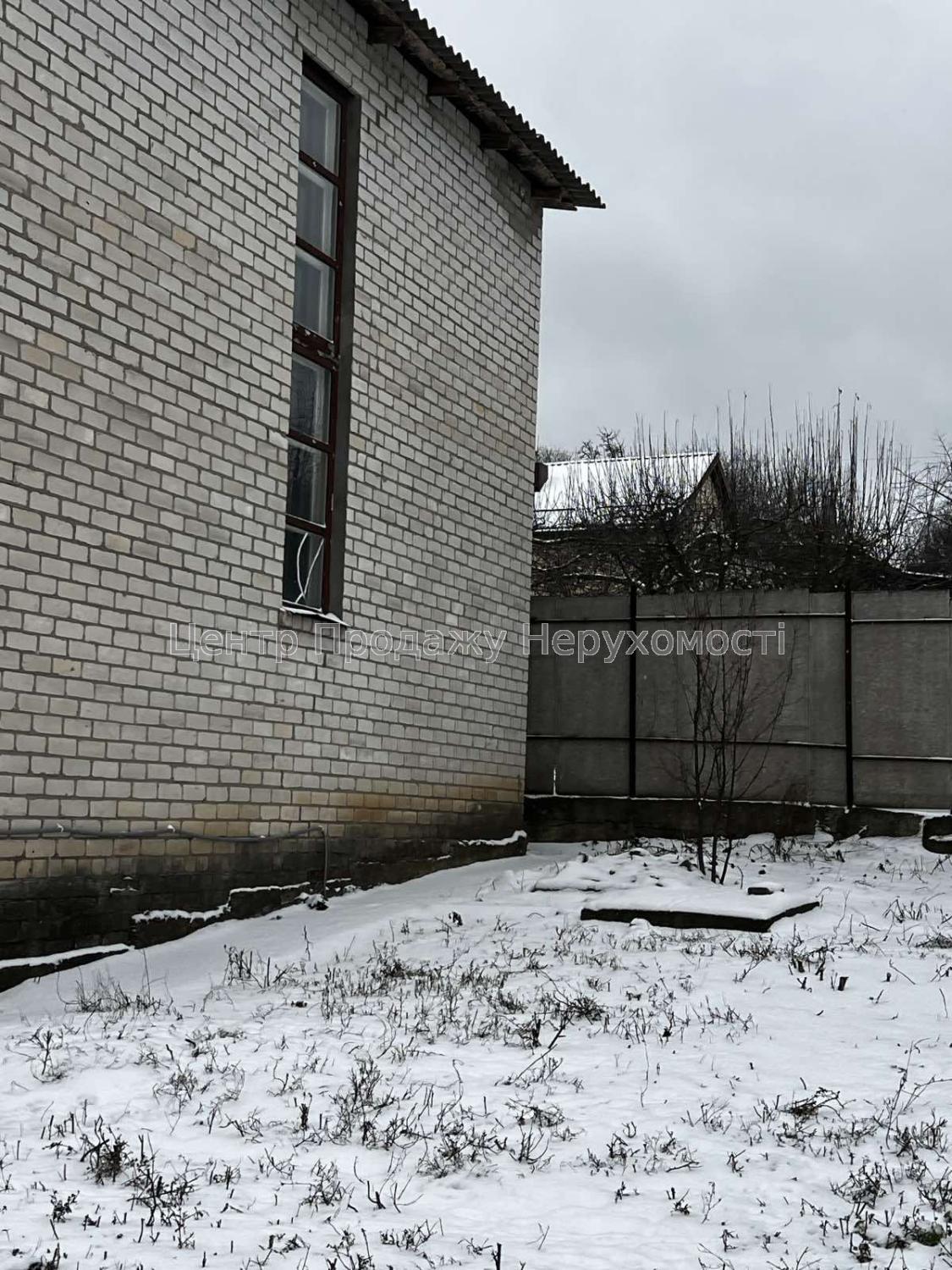 Фото Будинок для великої родини на мальвоничій околиці Харкова К84