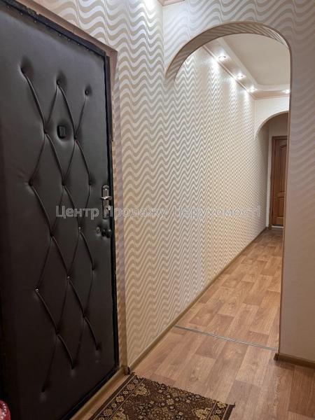 Продам 4-комнатную квартиру