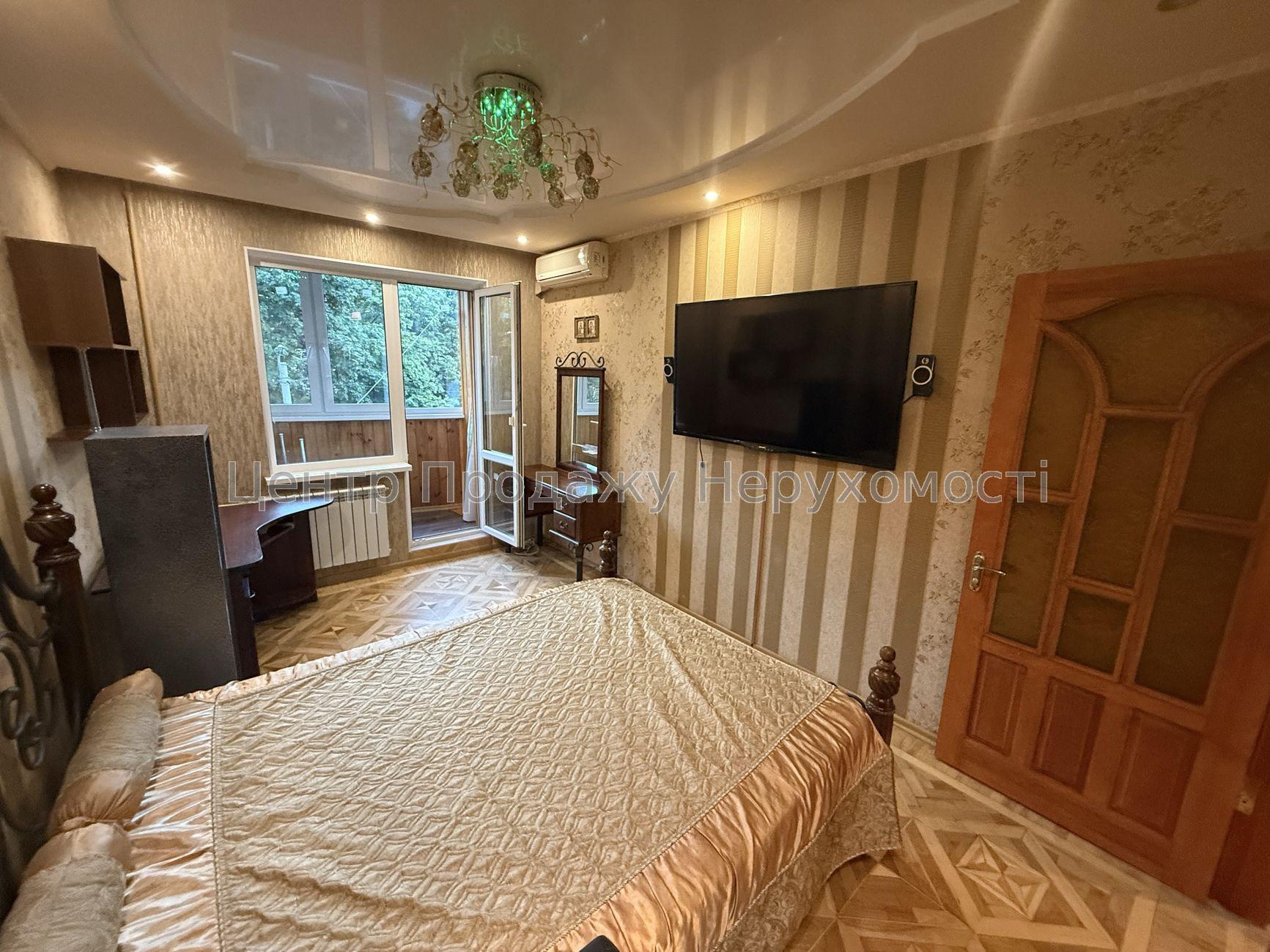 Фото Продаж 3 кімнатной квартири, Олексіївка, метро Перемоги, G83