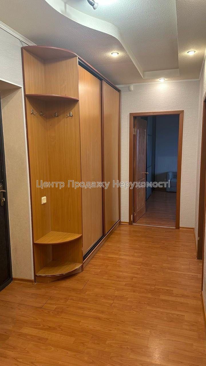 Фото 2кімн квартира з автономним опаленням біля метро12