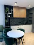 Продам 1-кімнатну квартиру, ЖК&nbsp;Варшавський&nbsp;3, 42 м², євроремонт