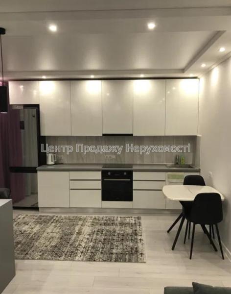Продам 2-кімнатну квартиру в новобудові
