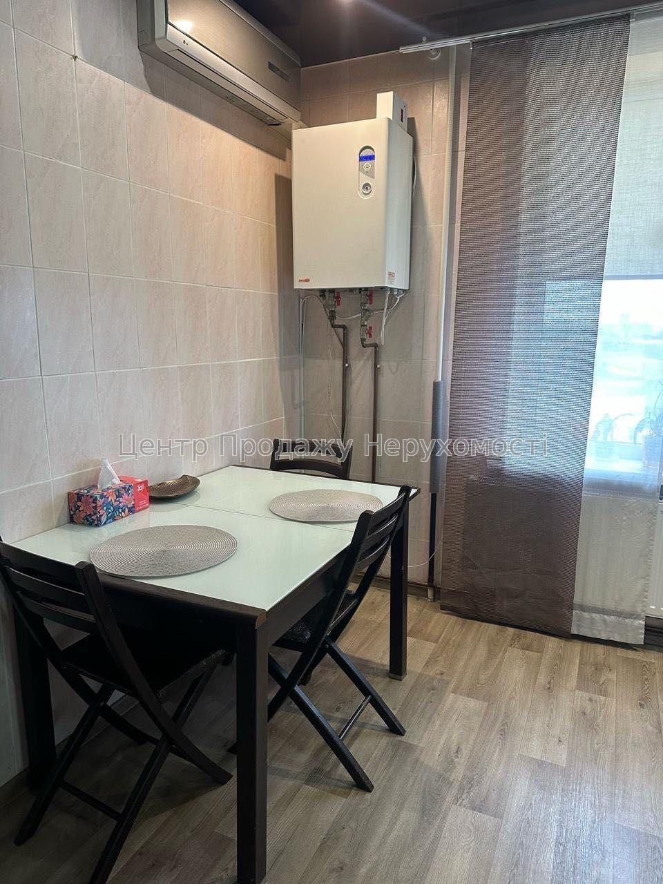 Фото 2кімн квартира з автономним опаленням біля метро4