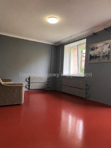 Продам 3-кімнатну квартиру