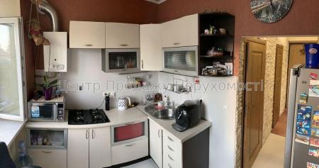 Продам 2-кімнатну квартиру