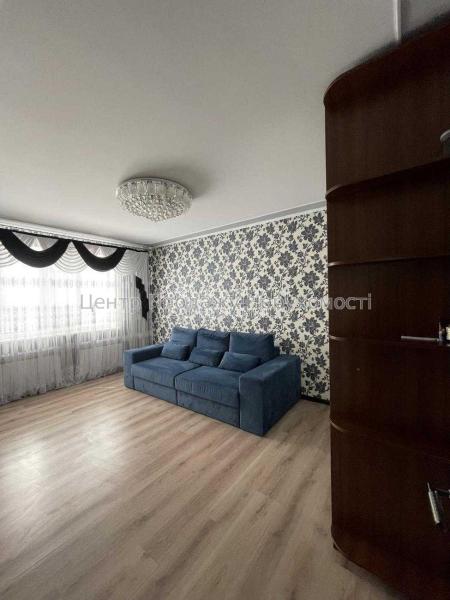 Продам 3-комнатную квартиру