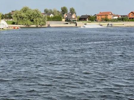 Продам ділянку під забудову житлової нерухомості