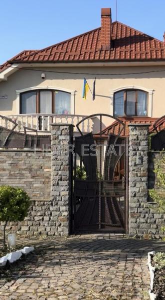 Продам 2-поверховий будинок