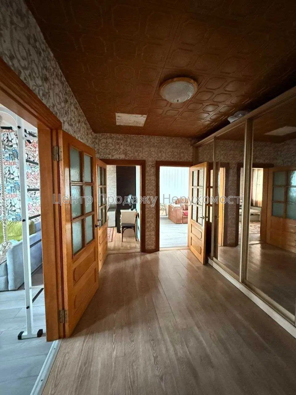 Фото Продаж трьохкімнатної квартири в Харкові. р-н Горизонт11