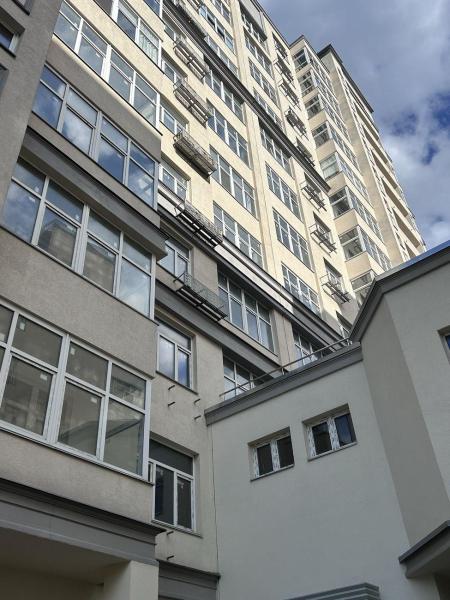 Продам 3-кімнатну квартиру